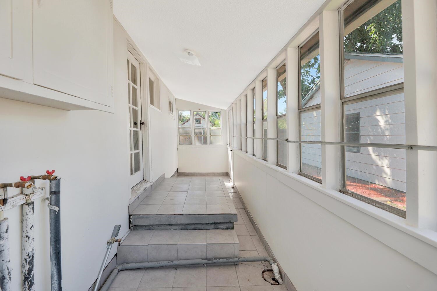 1647 South Main Street, Unit 2 Wichita, KS 67213 - Photo 22 of 36