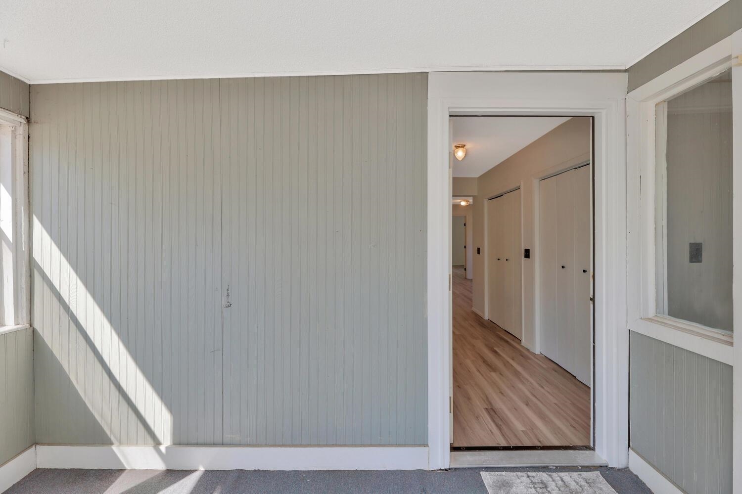 1647 South Main Street, Unit 2 Wichita, KS 67213 - Photo 3 of 36