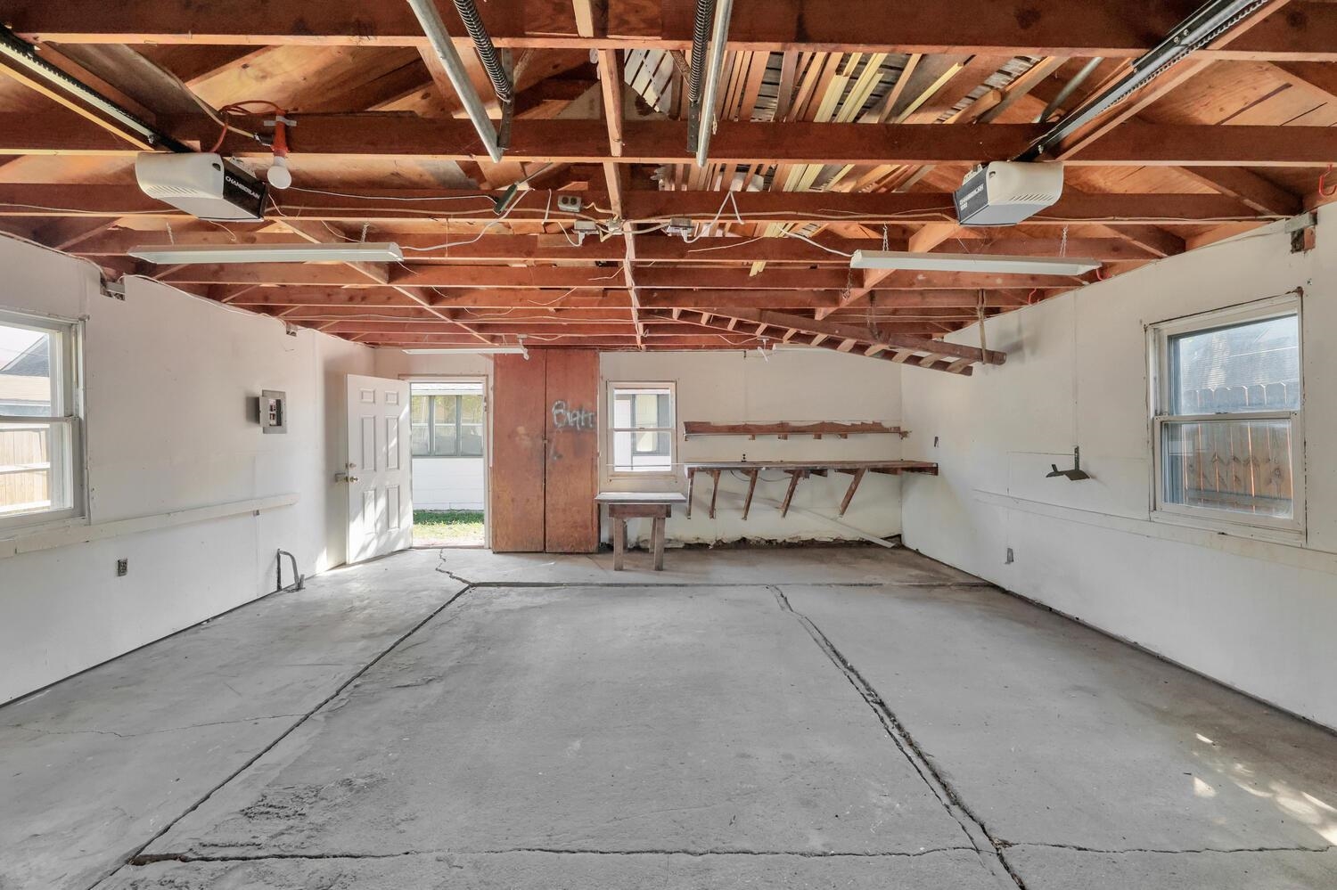 1647 South Main Street, Unit 2 Wichita, KS 67213 - Photo 35 of 36