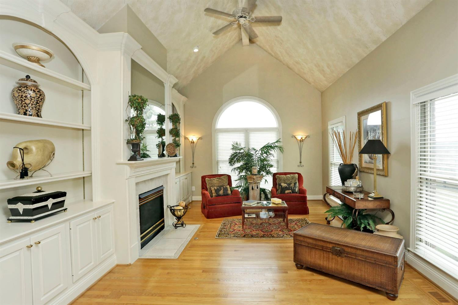 4422 Bryan Station Road Lexington, KY 40516 - Photo 12 of 38 Photo 12