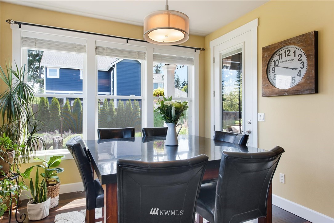 8114 119th Street East Puyallup, WA 98373 - Photo 11 of 33