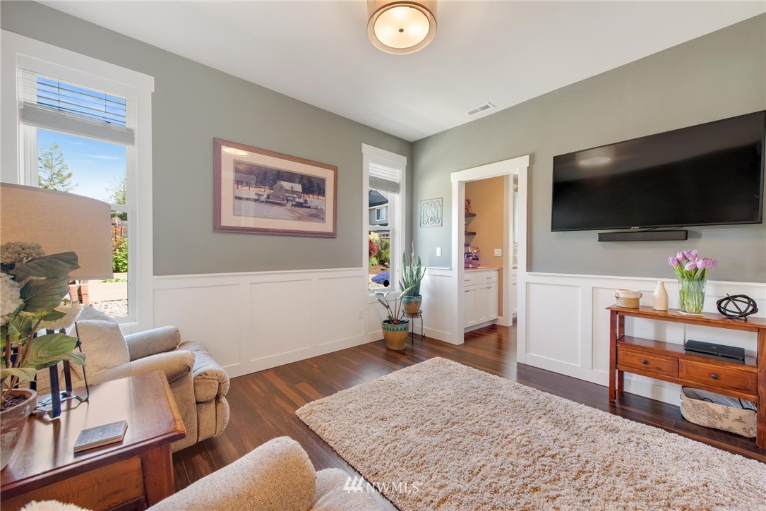 8114 119th Street East Puyallup, WA 98373 - Photo 14 of 33