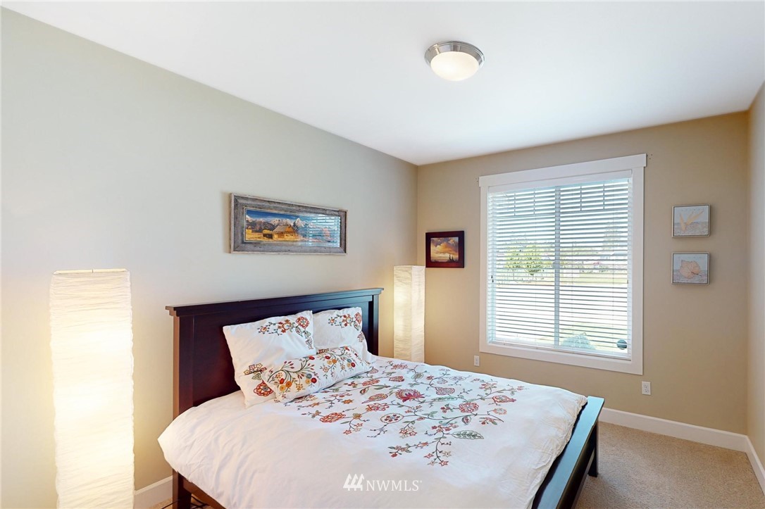 8114 119th Street East Puyallup, WA 98373 - Photo 22 of 33