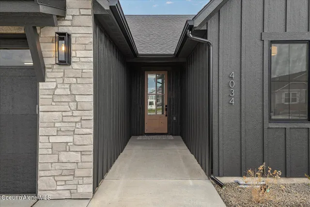 $679,995 | 4034 North Junebug Street, Post Falls, ID 83854