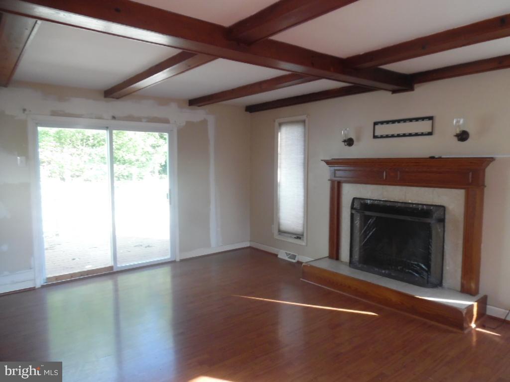 28 West County Line Road Hatboro, PA 19040 - Photo 8 of 24