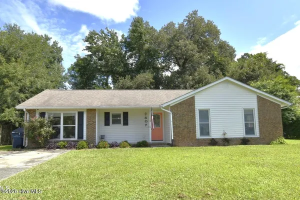 $1,750 | 807 Deblea Court, Jacksonville, NC 28546