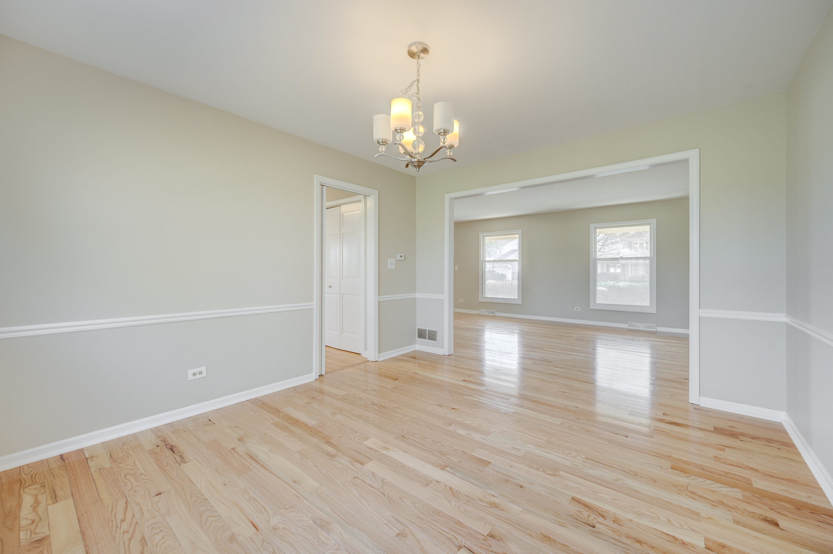 6352 New Albany Road Lisle, IL 60532 - Photo 13 of 60 Gallery Image 13
