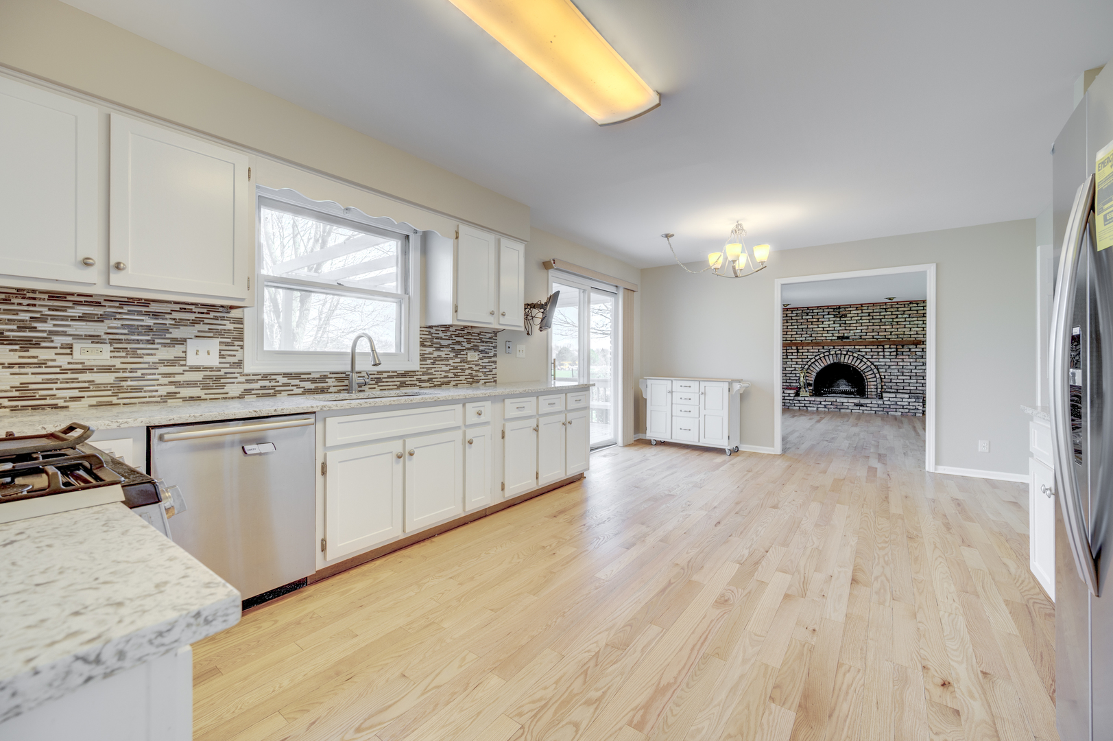 6352 New Albany Road Lisle, IL 60532 - Photo 16 of 60 Gallery Image 16