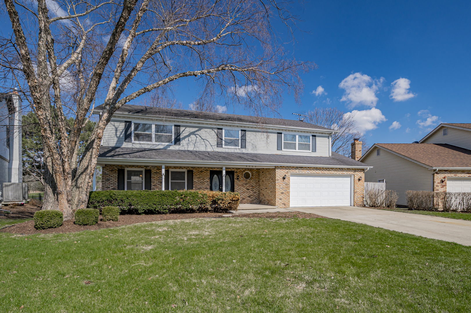 6352 New Albany Road Lisle, IL 60532 - Photo 2 of 60 Gallery Image 2