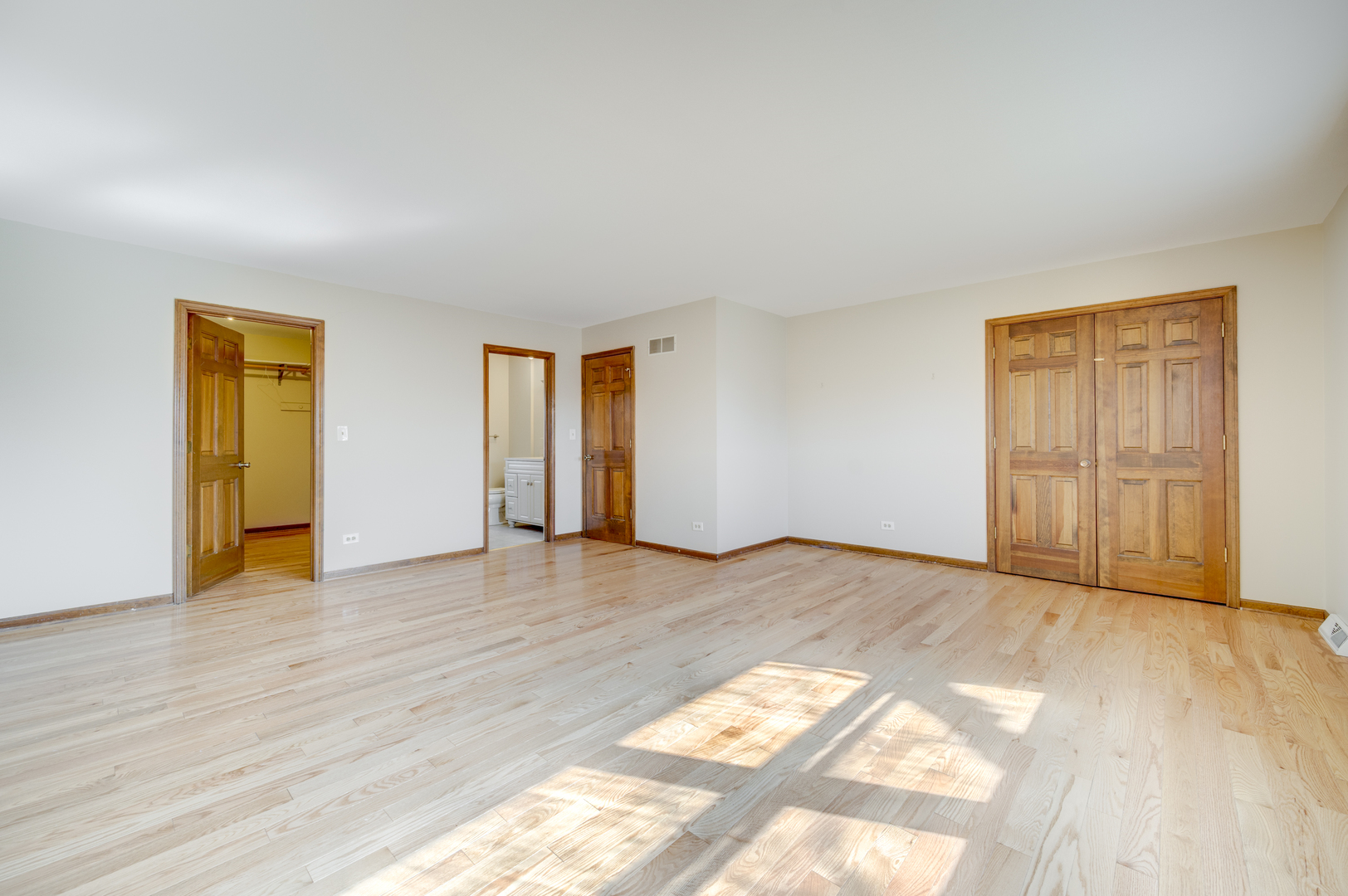6352 New Albany Road Lisle, IL 60532 - Photo 31 of 60 Gallery Image 31