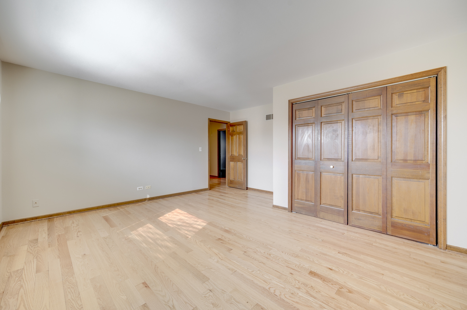 6352 New Albany Road Lisle, IL 60532 - Photo 38 of 60 Gallery Image 38