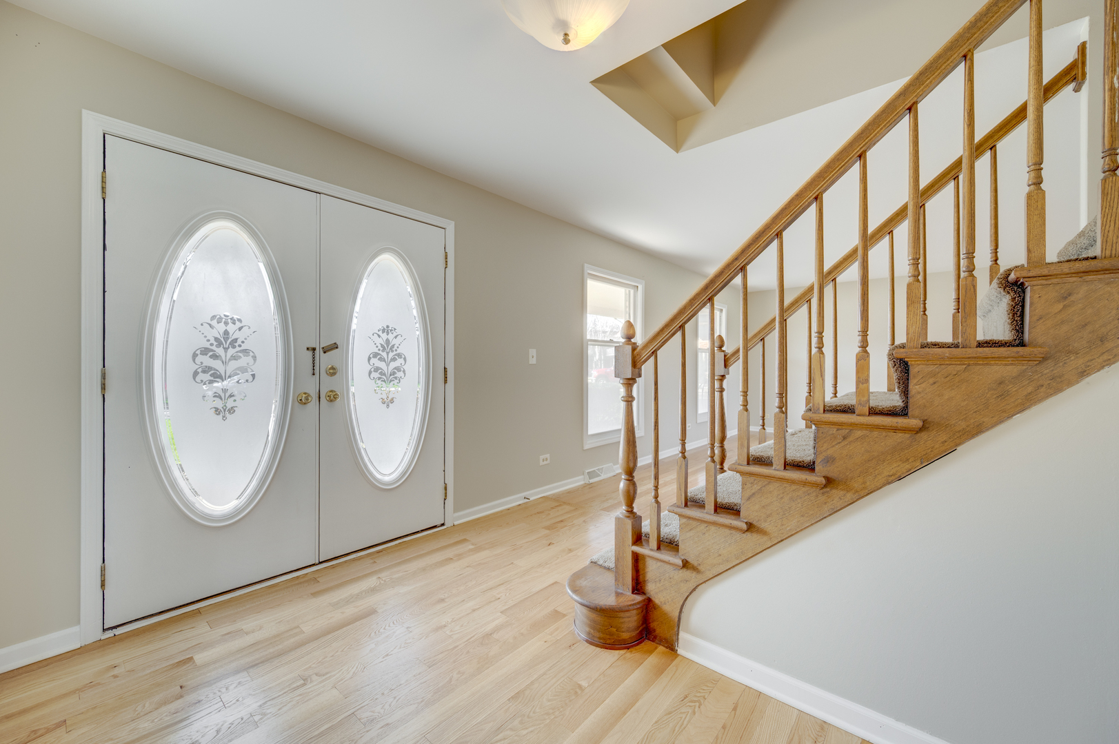 6352 New Albany Road Lisle, IL 60532 - Photo 4 of 60 Gallery Image 4