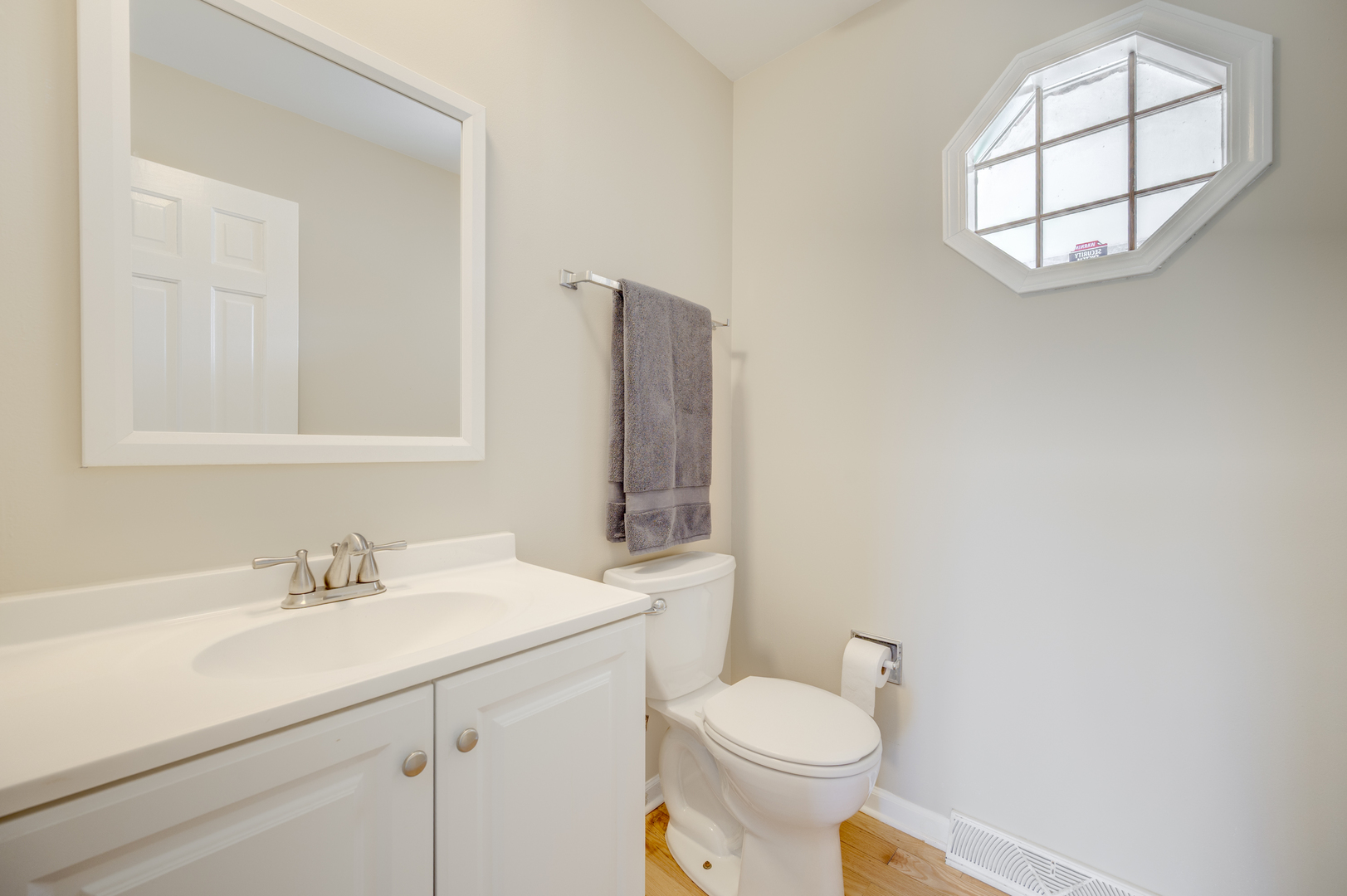 6352 New Albany Road Lisle, IL 60532 - Photo 7 of 60 Gallery Image 7