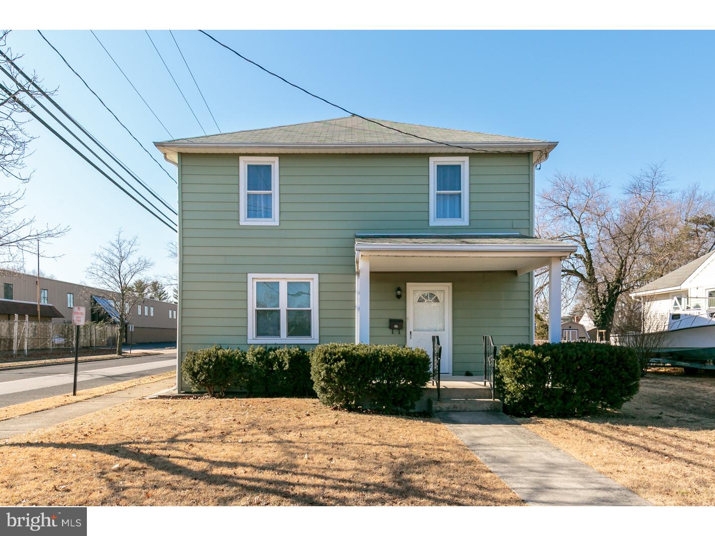 522 Heulings Avenue Riverside, NJ 08075 - Photo 1 of 22 a view of a house with a patio