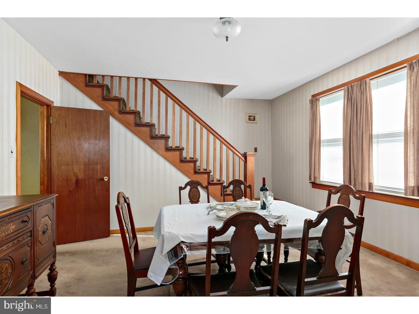 522 Heulings Avenue Riverside, NJ 08075 - Photo 11 of 22 a view of a dining room with furniture and windows