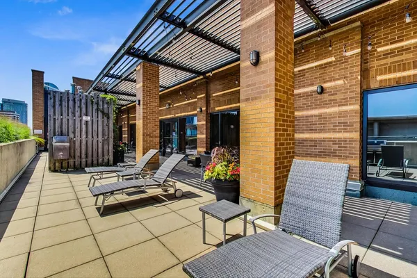 $4,900 | 520 South State Street, Unit 1726, Chicago, IL 60605