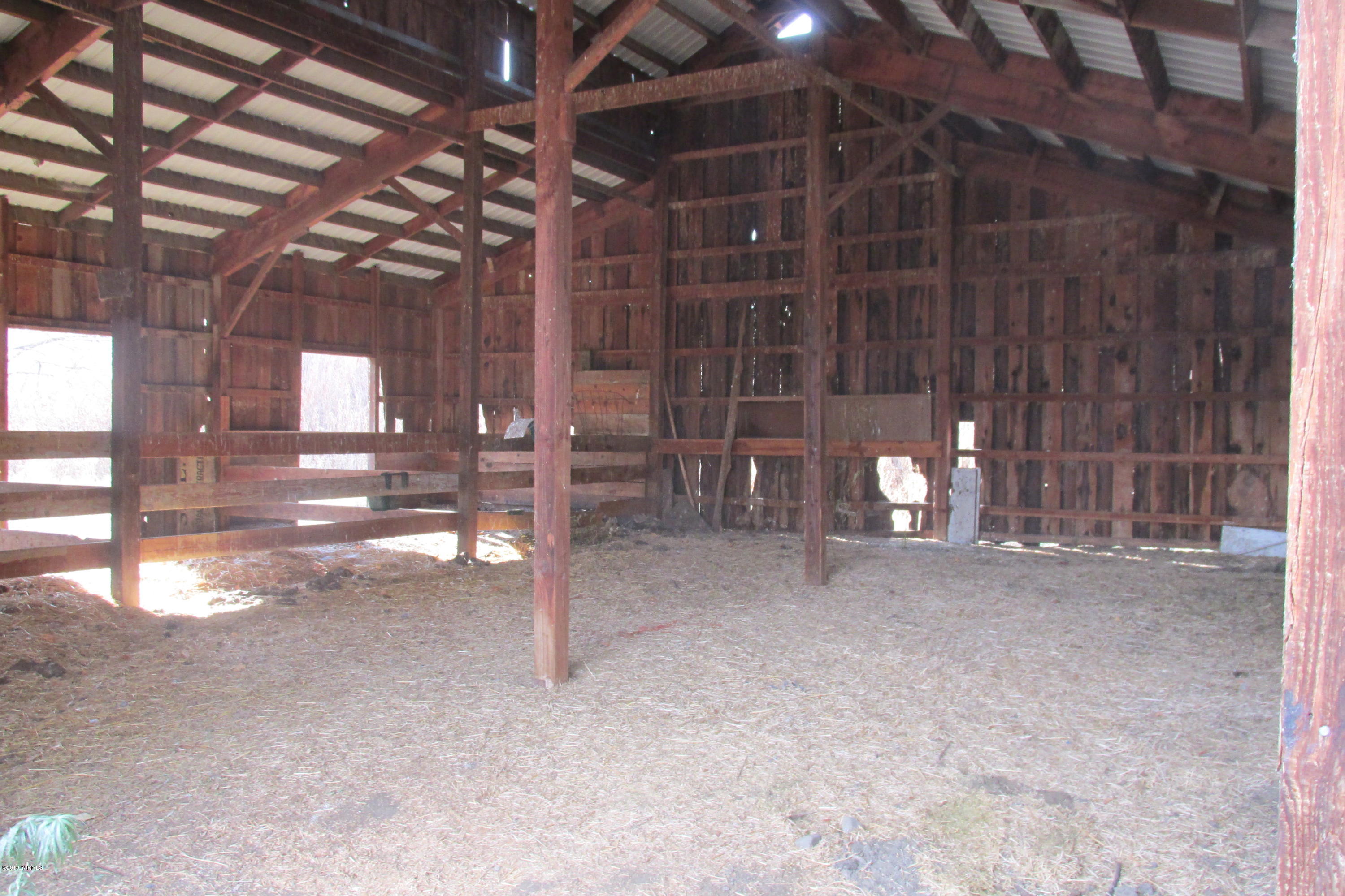 15160 Ahtanum Road Yakima, WA 98903 - Photo 15 of 17 a view of a room with gym equipment