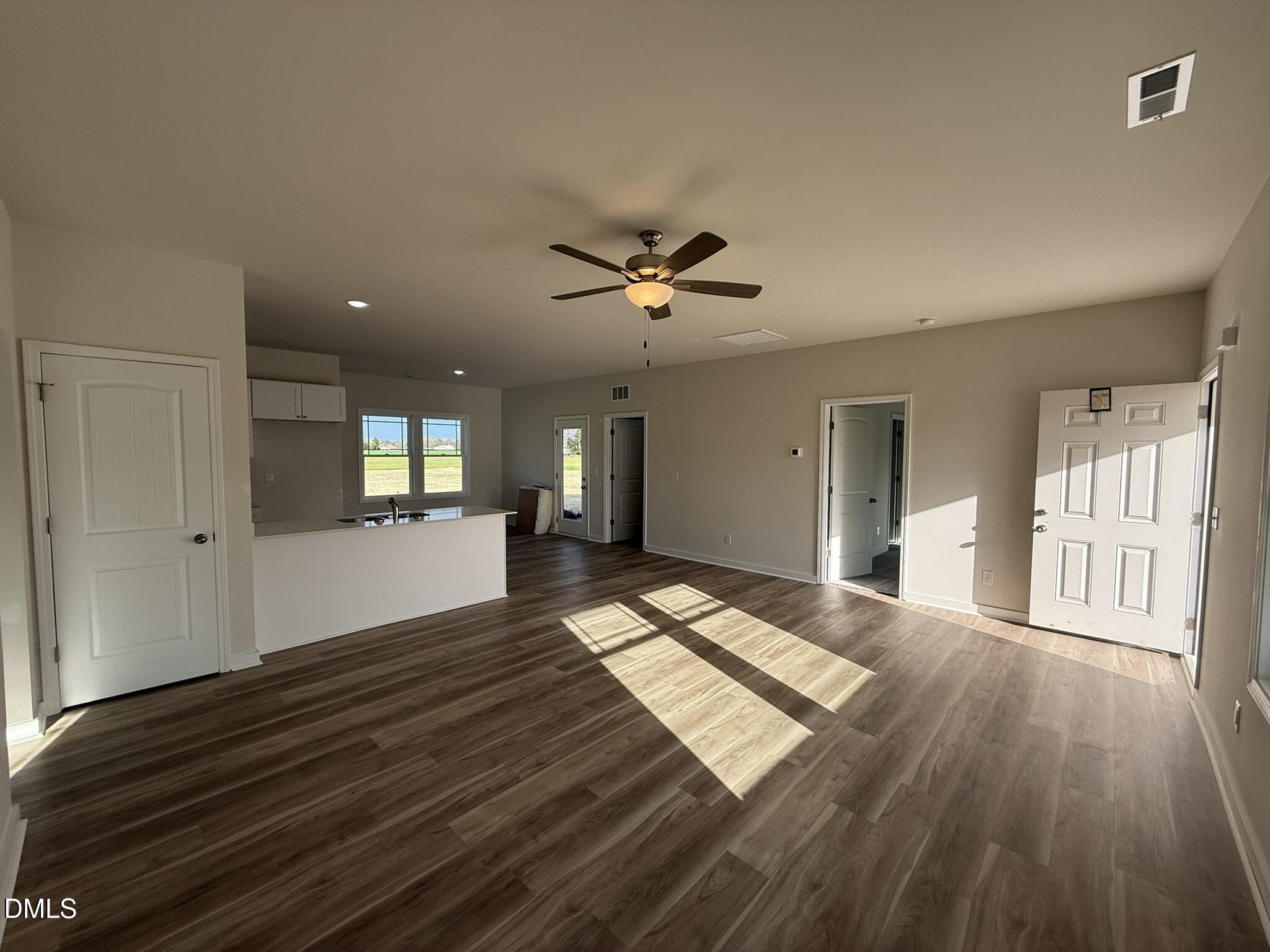 189 Jacobs Ridge Drive Four Oaks, NC 27524 - Photo 6 of 20 IMG_7613