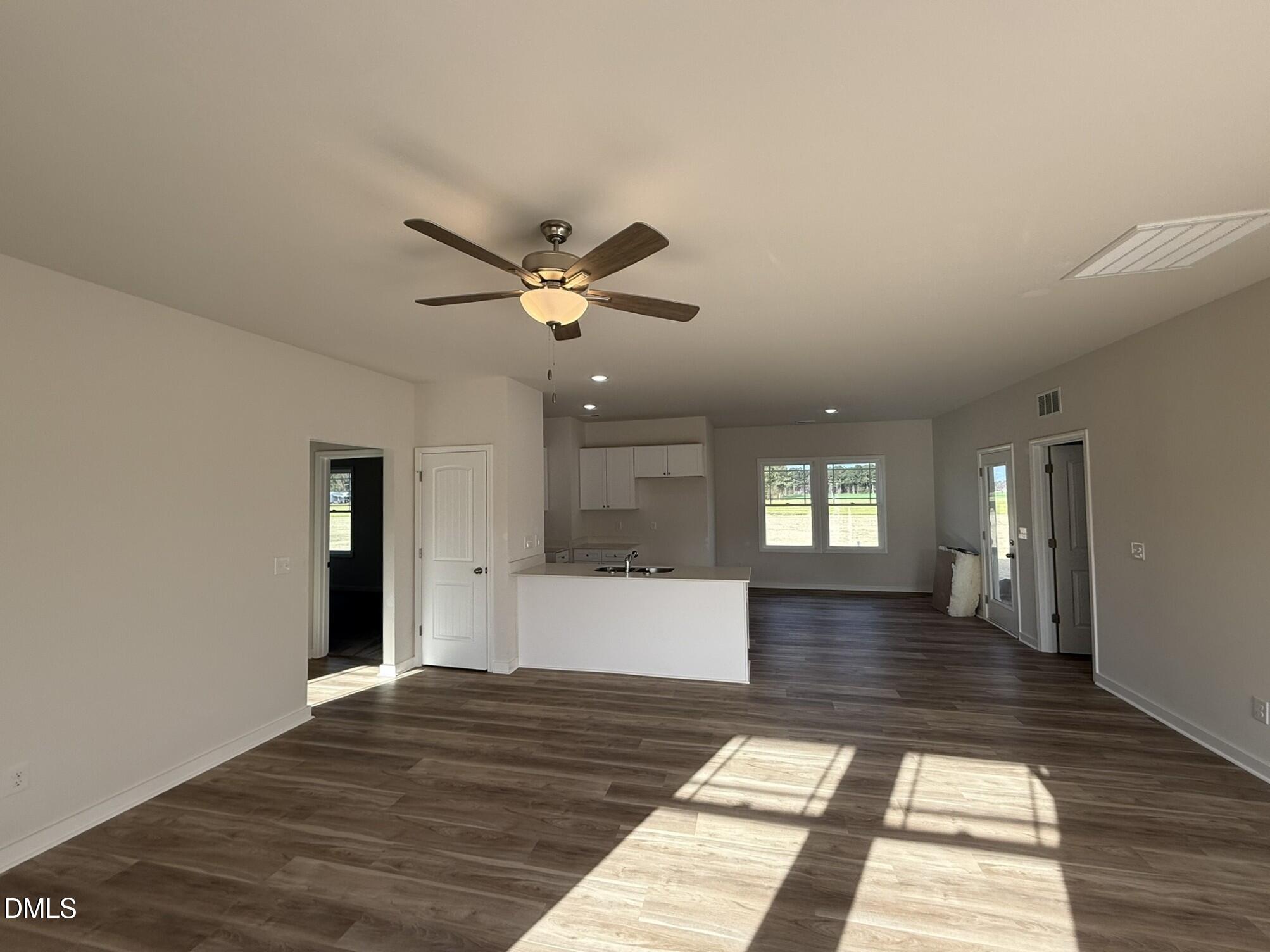 189 Jacobs Ridge Drive Four Oaks, NC 27524 - Photo 7 of 20 IMG_7616