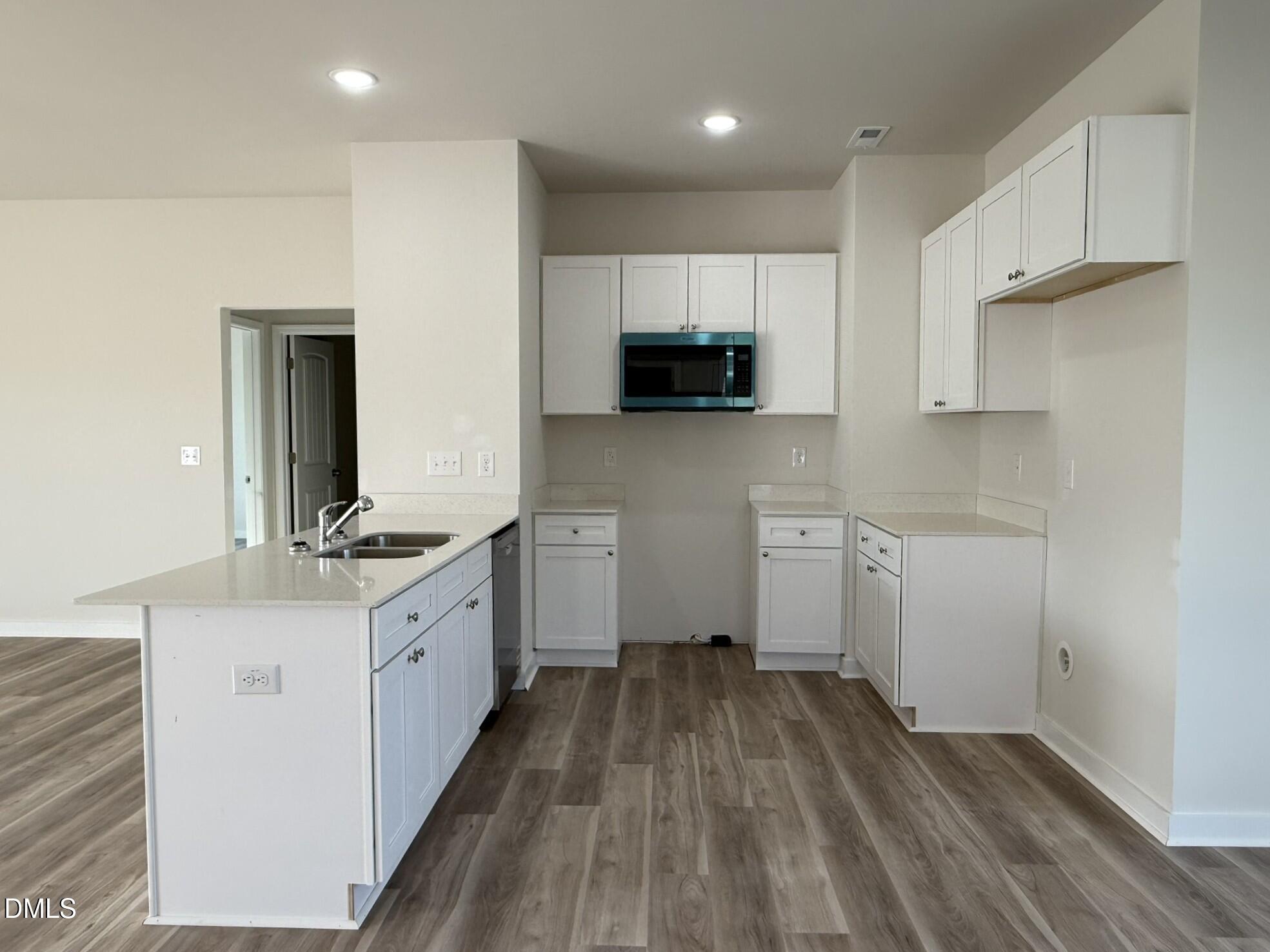 189 Jacobs Ridge Drive Four Oaks, NC 27524 - Photo 9 of 20 IMG_7618