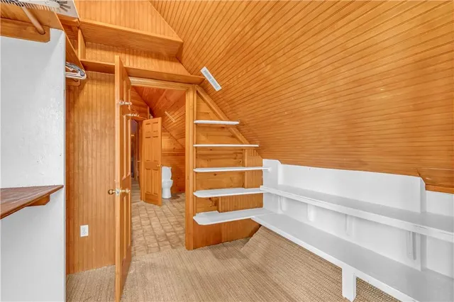 $819,000 | 27 Beach Drive, Lake Tapawingo, MO 64015