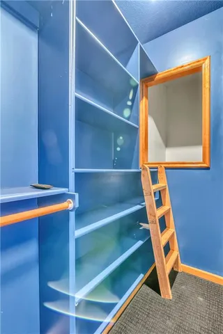 $819,000 | 27 Beach Drive, Lake Tapawingo, MO 64015