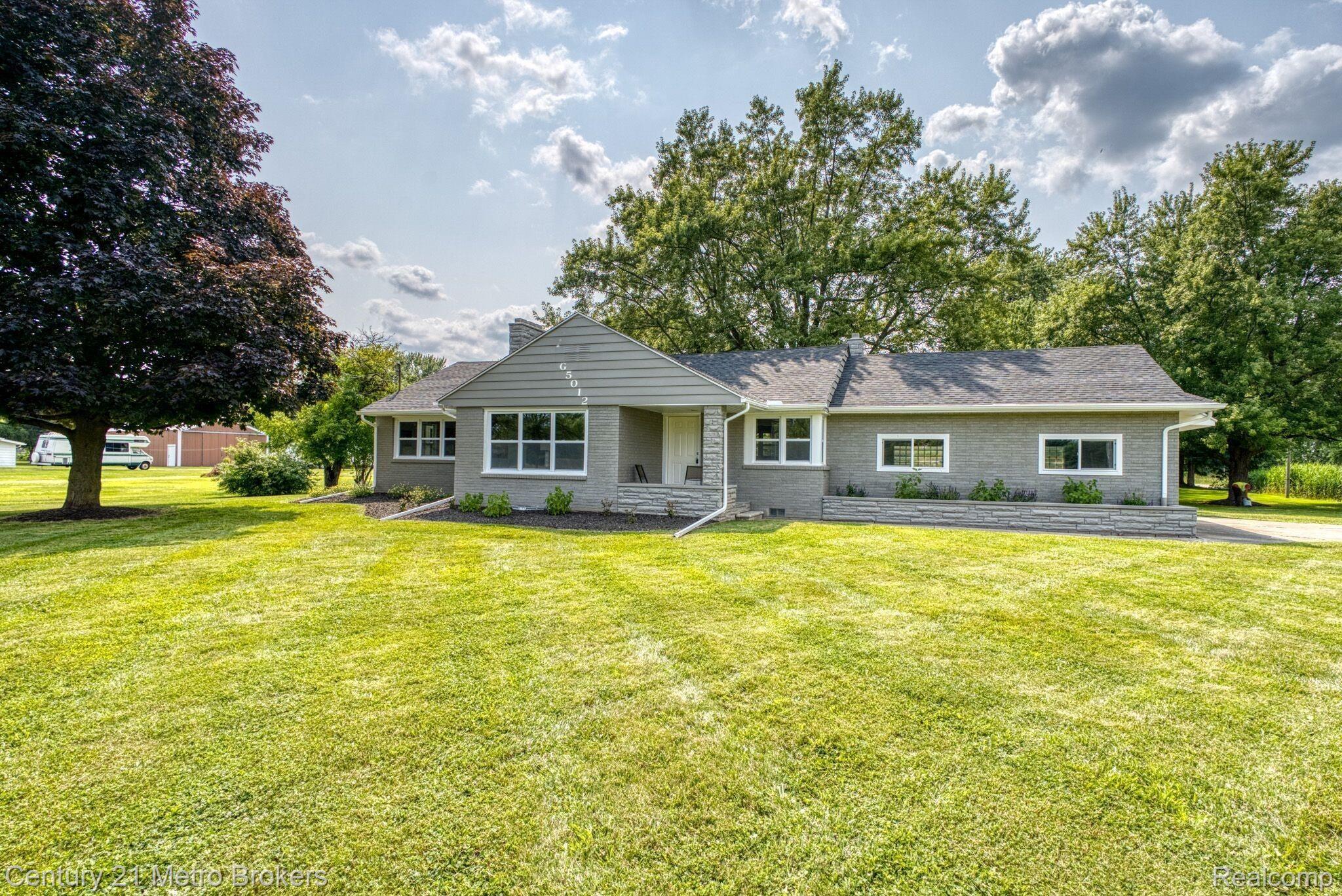 5012 Torrey Road Flint, MI 48507 - Photo 24 of 28 za9Li2bD.jpeg