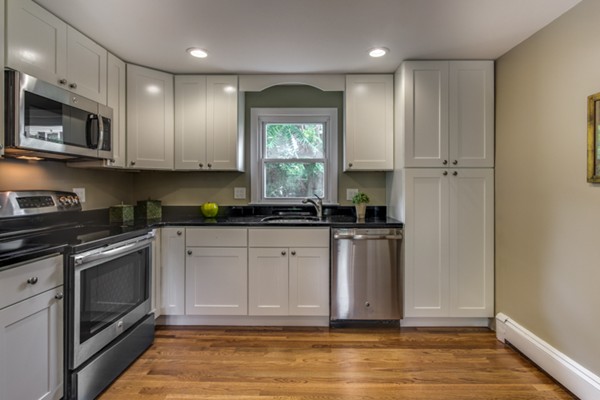 14 Rindge Avenue Lexington, MA 02420 - Photo 16 of 28 Gallery Image 16