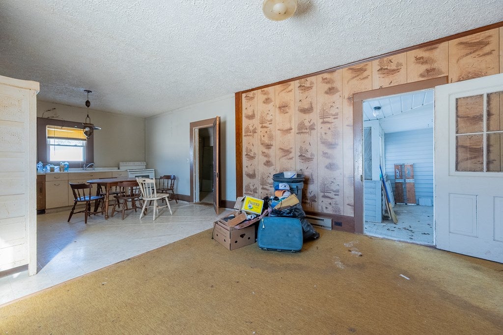 1108 Dutton Hollow Road Rural Retreat, VA 24368 - Photo 15 of 87 Gallery Image 15