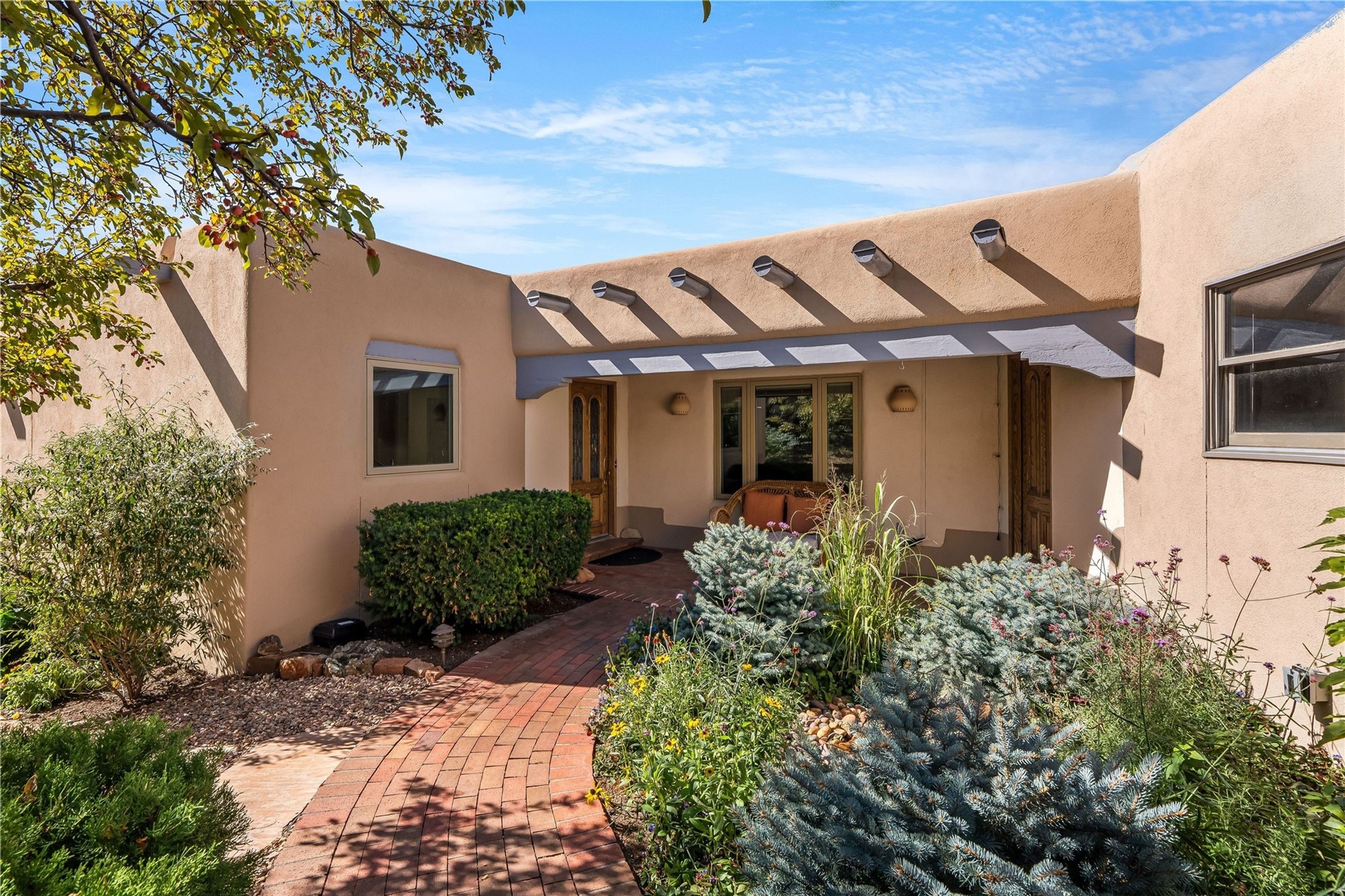 1396 Hyde Park Road Santa Fe, NM 87501 - Photo 3 of 47