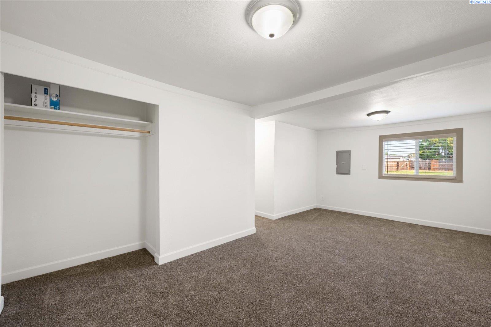2320 West Frontage Road Pasco, WA 99301 - Photo 27 of 41 Gallery Image 27