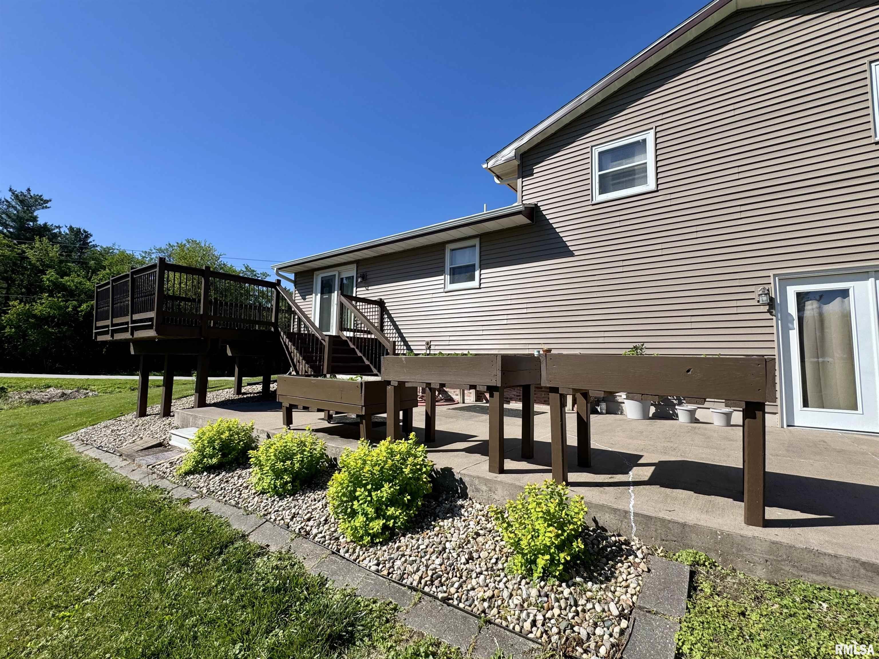 2313 Maple Avenue Macomb, IL 61455 - Photo 5 of 49