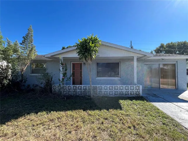 $1,749 | 3640 Holiday Lake Drive, Holiday, FL 34691