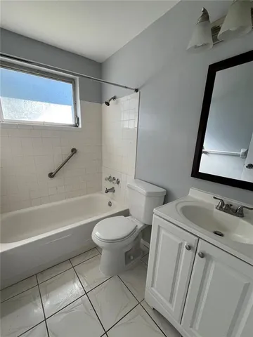 $1,749 | 3640 Holiday Lake Drive, Holiday, FL 34691