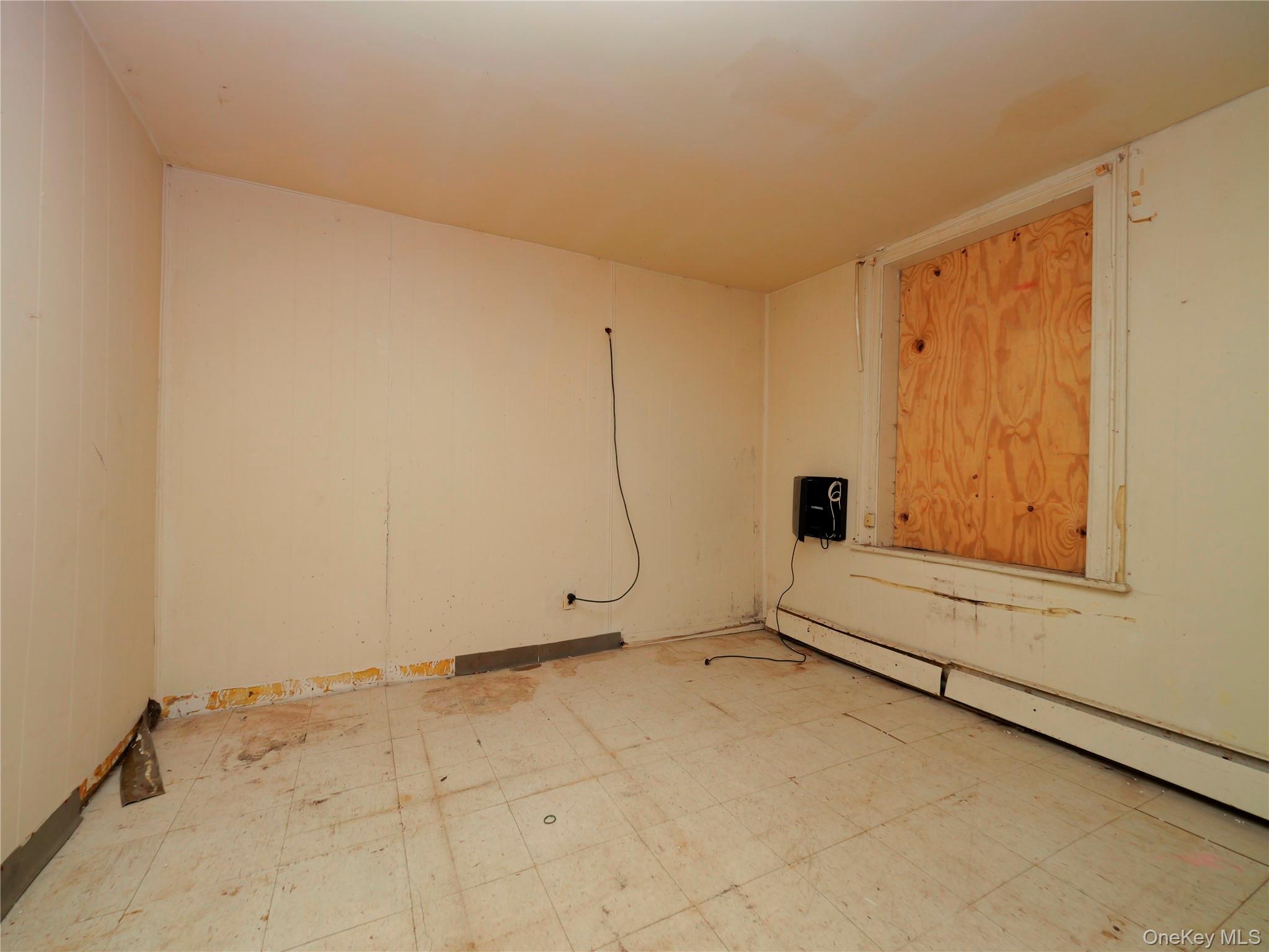 170 Chambers Street Newburgh, NY 12550 - Photo 45 of 49
