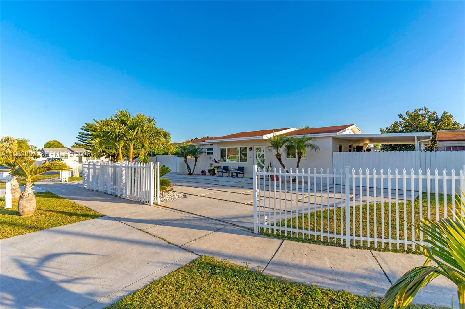 14790 Southwest 285th Street Homestead, FL 33033 - Photo 1 of 27 Gallery Image 1