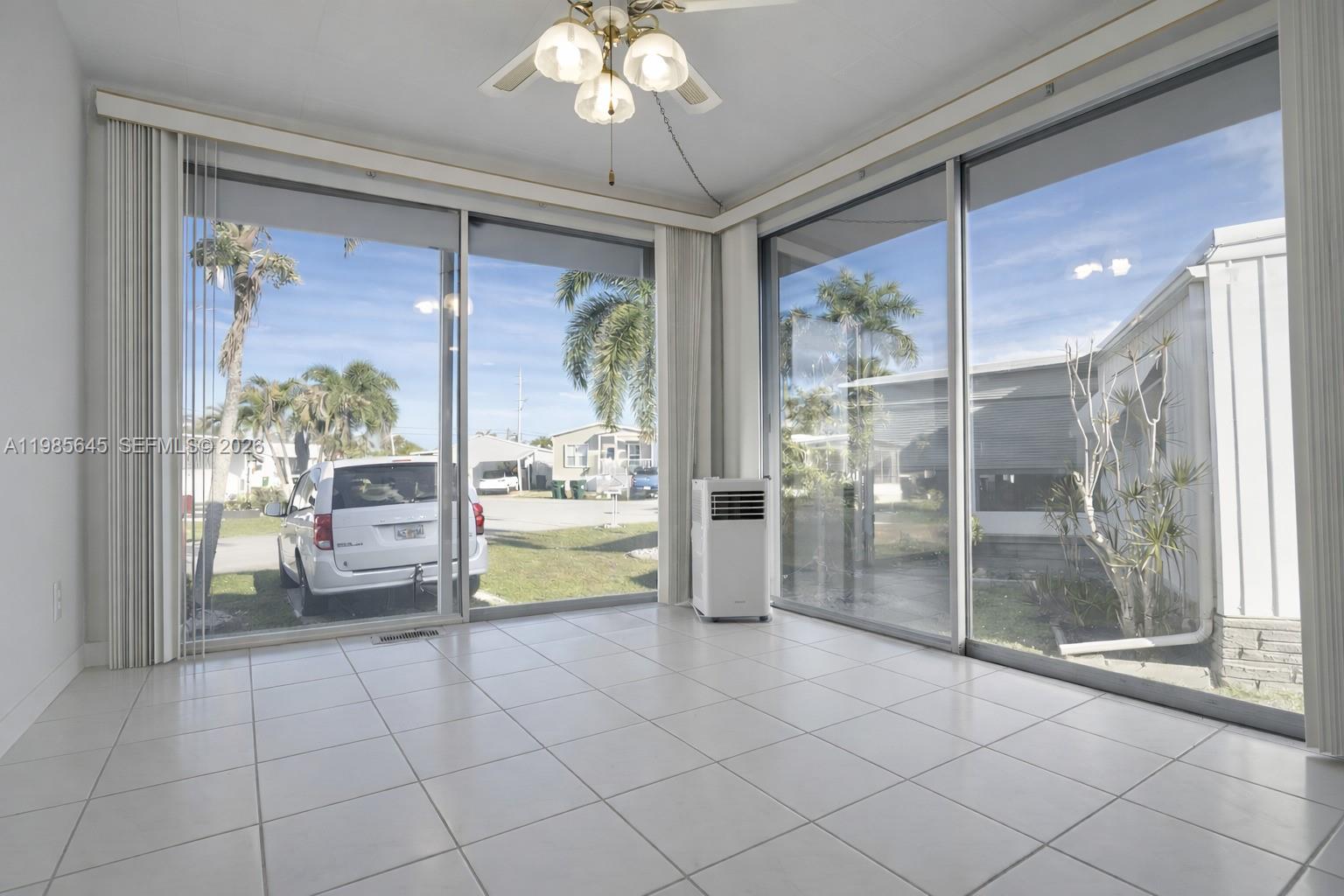 2260 Southwest 85th Way Davie, FL 33324 - Photo 13 of 30