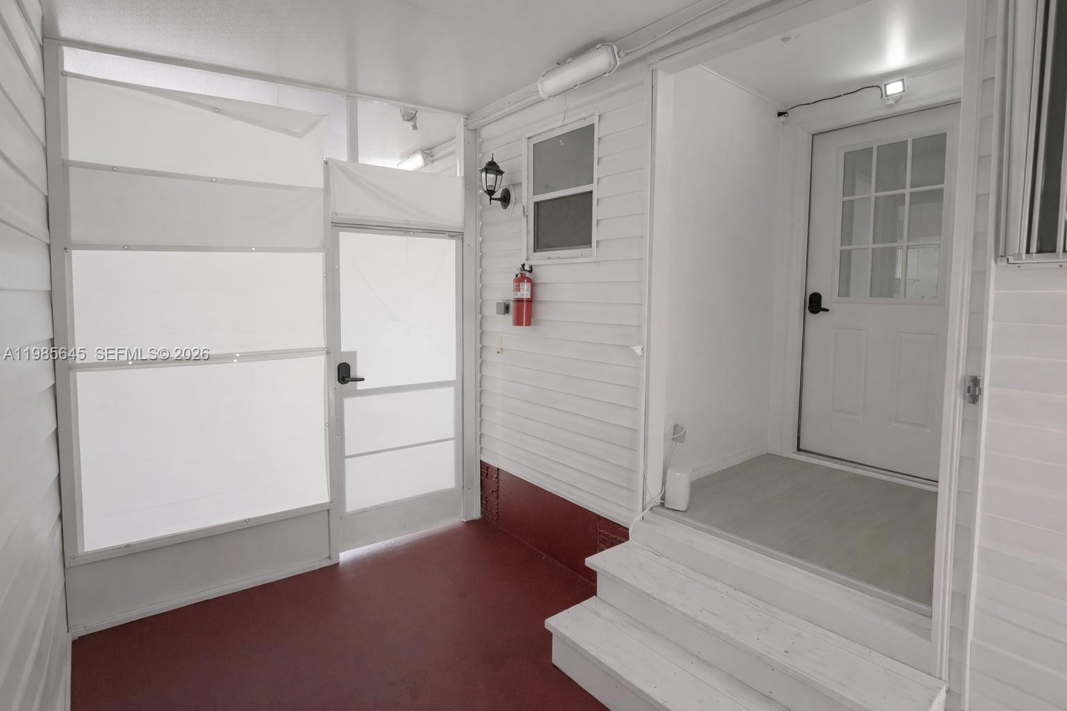 2260 Southwest 85th Way Davie, FL 33324 - Photo 23 of 30