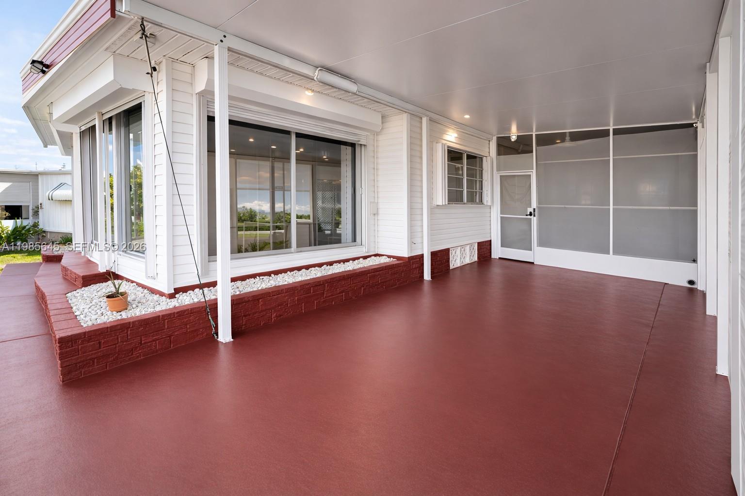 2260 Southwest 85th Way Davie, FL 33324 - Photo 24 of 30