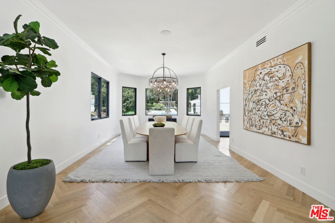 4261 Temma Court Calabasas, CA 91302 - Photo 16 of 27
