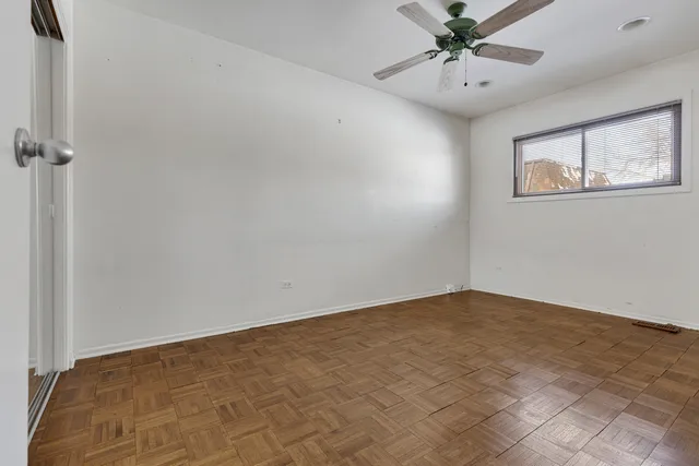 $287,000 | 18-w088 West 16th Street, Villa Park, IL 60181