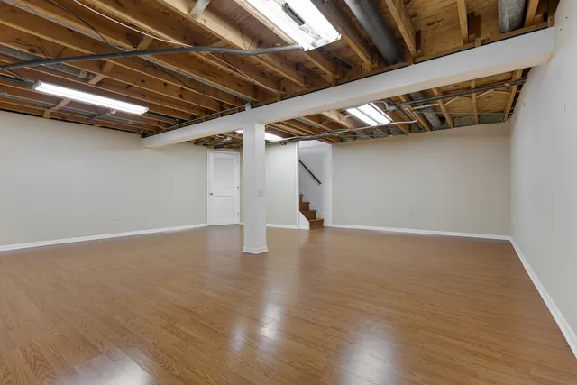 $287,000 | 18-w088 West 16th Street, Villa Park, IL 60181