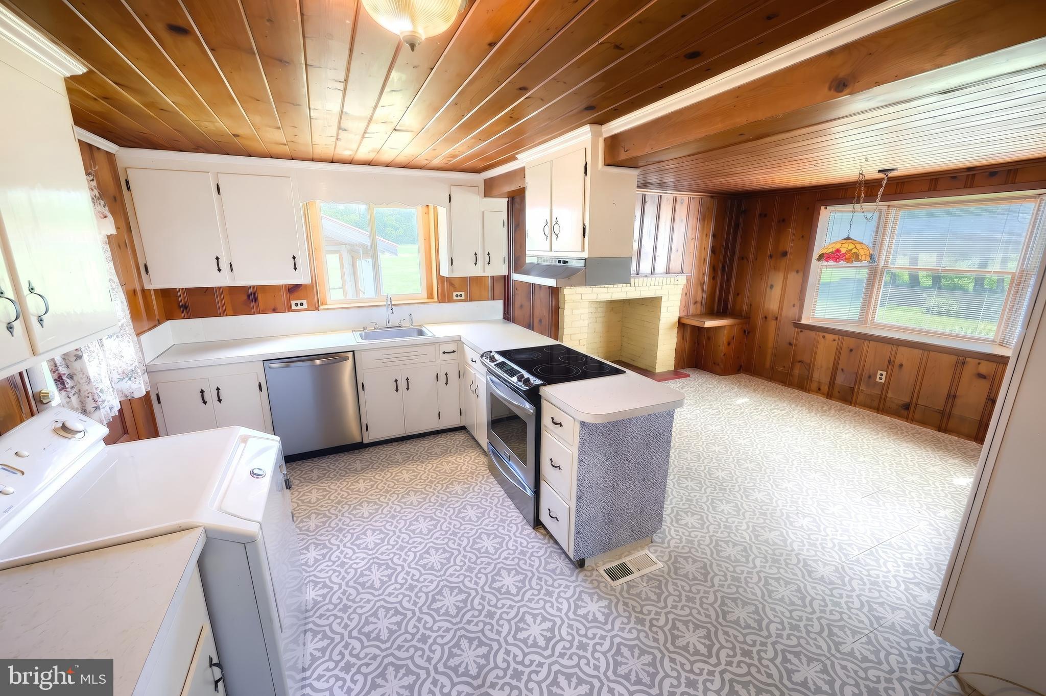 4715 Ruggles Road Taneytown, MD 21787 - Photo 13 of 55