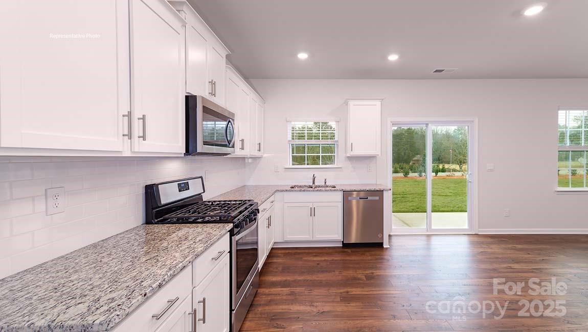 945 Two Brothers Lane York, SC 29745 - Photo 6 of 22