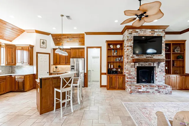 $379,000 | 11638 Littlefield Avenue, Zachary, LA 70791