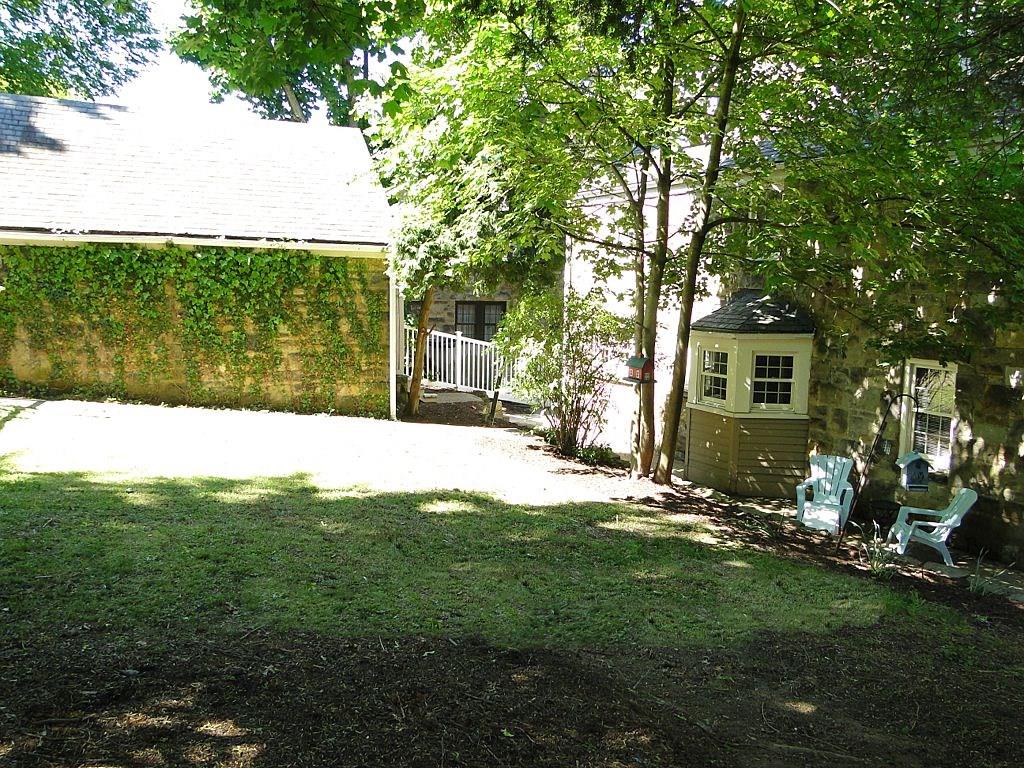 1365 Washington Road Mt. Lebanon, PA 15228 - Photo 21 of 25 Fenced Yard