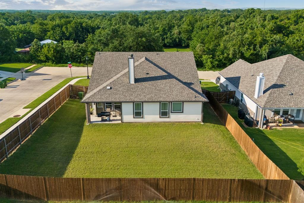 772 Brookside Drive Springtown, TX 76082 - Photo 35 of 37 Gallery Image 35