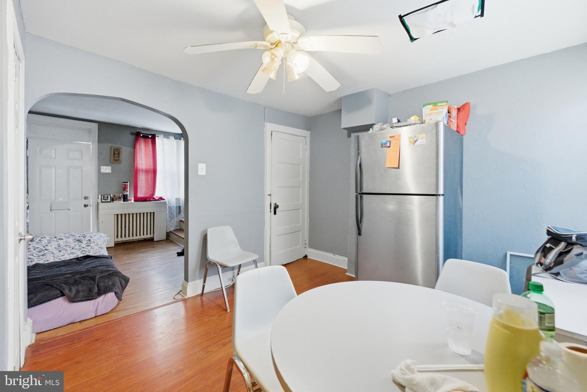 1079 Trent Road Camden, NJ 08104 - Photo 3 of 8