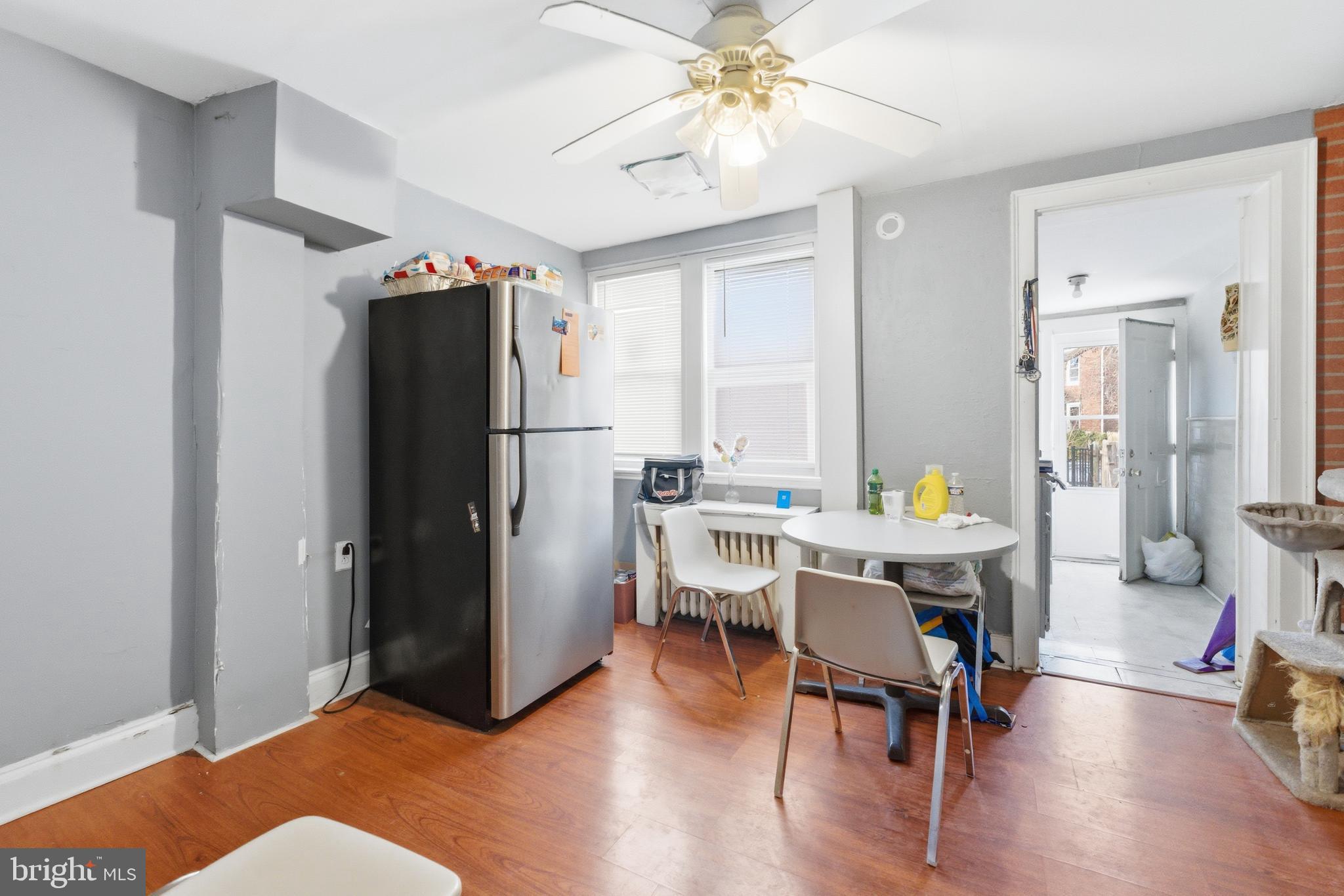 1079 Trent Road Camden, NJ 08104 - Photo 4 of 8