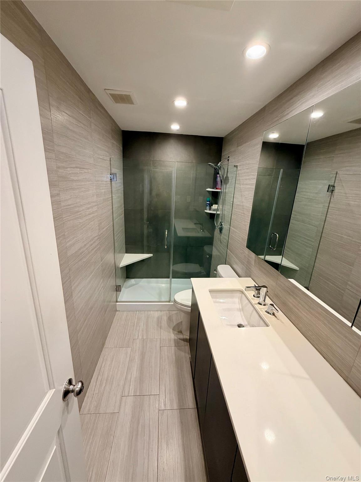 360 Shore Road, Unit 9B Long Beach, NY 11561 - Photo 14 of 18